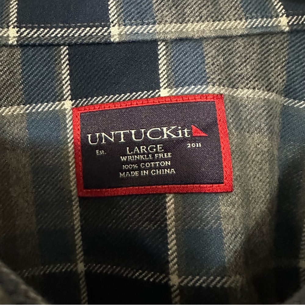 UNTUCKit Sonoran WF Button Up Long Sleeve Shirt Mens Sz Large Blue Plaid Flannel - Picture 3 of 7